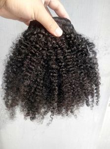 Nowy Brazylijski Ludzki Kręcone Włosy Klips Weft W Ludzkich Przedłużanie Włosów Nieprzetworzone Natural Black / Brown Kolor 9 sztuk / zestaw Afro Kinky Curl