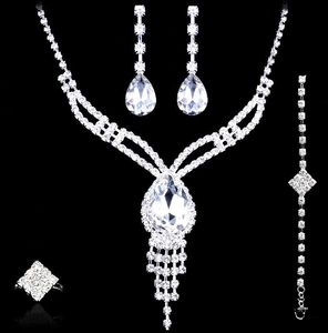 Conjuntos de joyería de la boda Pendientes Collar anillos pulsera Accesorios un conjunto incluye cuatro piezas de lujo nuevo estilo envío gratisHT126
