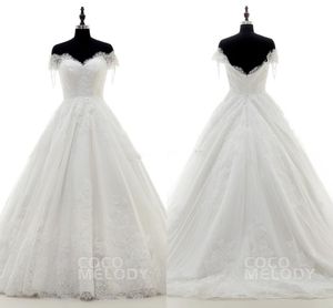 Bollkakor Bröllopsklänningar Sweetheart Off The Shoulder Appliques Lace Tulle Plus Size Backless Wedding Gowns Chapel Train