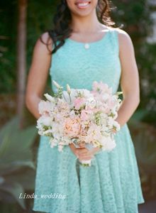 Kort mintgrön spets brudtärna klänning bra kvalitet Baklösa piga av ära klänning bröllopsfestklänning