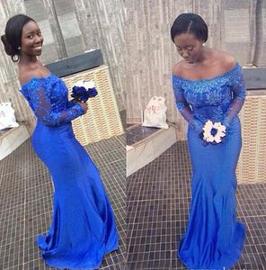 Afrikanska 2017 Royal Blue Lace Off Shoulder Mermaid Bridesmaid Dresses Långärmad Maide of Honor Gowns Bröllop Gästformiga Klänningar