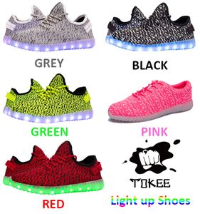 Mags Chaussures Allumées achat en gros de Tokee Unisexe Led Light Up Chaussures câble de recharge USB Luminous Sneakers Fashion Night Lighting Chaussures pour Affichage Sneakers cool