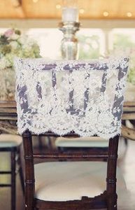 I lager 2017 elfenben spetsstol täcker vintage romantisk stol sashes vackra mode bröllop dekorationer 02
