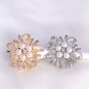 Flower Buquet Pearl Brooch Pin Diamentowe broszki imprezowe garnitur biznesowy Dress Top Corsage dla mężczyzn Kobiety Wedding Biżuter