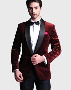 Przystojny Przycisk Dark Czerwony Velvet Groom Tuxedos Szal Lapel Groomsmen Najlepszy człowiek Prom Ślubny Garnitury (kurtka + spodnie + paski + krawat) G5235