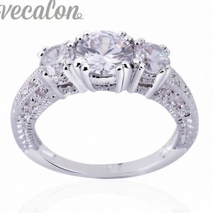 Vecalon anel de jóias femininas três-pedra simulado safira diamante cz anel de banda de casamento para as mulheres anel de dedo cheio de ouro