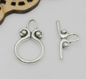 200pcs Tibetan Silver Connector Toggle Clasps Clasps Hooks Charm For Jewelry Making Bracelet