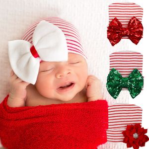 Новорожденный ребенок Вязание крючком шляпы девочка мягкая вязание шляпа с большими блестками бантом рождественские головные уборы зима теплая Шина хлопок Шапочка 0-3 м