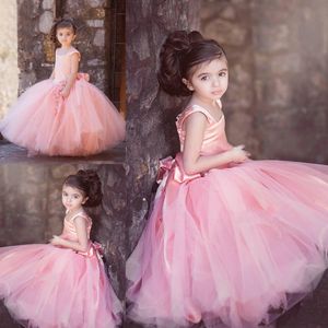 Lovely Pink Ball Gown Princess Girls Pageant Gowns Handmade Flowers Wide Straps Tutu Tulle Puffy Flower Girl Dresses For Wedding Baby Wear