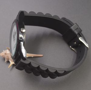 Casual Watches Women Män unisex Animal Crocodile Style Dial Silicone Strap Analog Quartz Wrist Watch