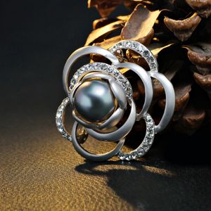 Vintage Pearl Rhinestone Flower Brooch Pin Silver-plate Alloy Scarf buckle for bridal wedding costume party dress Pin gift 2016