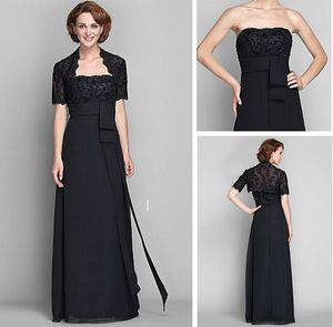 Schwarzes Mama-Kleid mit Umhang, kurze Ärmel, bodenlanger Chiffon mit Applikationen, Perlen, säulenförmiges, trägerloses Kleid für die Brautmutter
