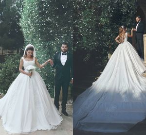 말하는 Mhamad 공 가운 웨딩 드레스 2017 레이스 Applique 스트랩 채플 트레인 신부 가운 맞춤 제작 웨딩 가운
