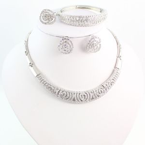 SETS HOT SALE African Pärlor smycken Set Fashion Dubai Silver Plated Smycken Set India Design för Wedding Brides