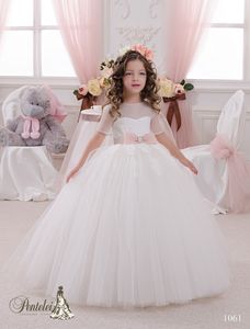2016 Vestidos De Noiva Em Miniatura com Jóia Do Pescoço e Mangas Curtas Apliques de Tule Ballgown Primeira Comunhão Vestidos para Meninas