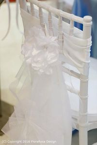2016 Organza Ruffles Bröllopsstol Sashes Vintage Romantic 3D Flower Chair Cover Blommor Bröllop Tillbehör Billiga Bröllop Tillbehör
