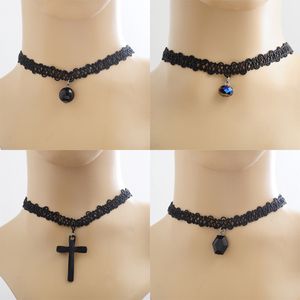 Hot Selling Smycken För Kvinnor Choker Handgjorda Vintage Stretch Tattoo Lace Choker Halsband Gotiska Punk Elastic Cross Pendant Halsband