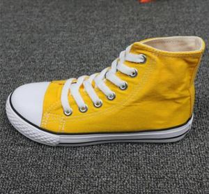 2022 classico vecchio Skool alto e basso per aiutare le scarpe di tela per il tempo libero scarpe sportive da donna classiche bianche nere di marca scarpe da skateboard