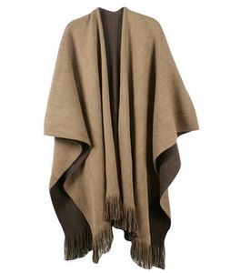 2017 Inverno Mulheres De Malha De Cashmere Borla Poncho Feminino Dupla Face Cobertor Oversize Reversível Capes Xale Cardigans