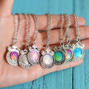 Vintage 12MM Mermaid Scales Charm Pendant Fish Scale Moon Mirror Shape Necklace Women Ladies Jewelry Accessories
