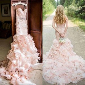 Gorgeous 2016 Blush Pink Organza Mermaid Bröllopsklänningar Billiga Spaghetti Ruched Ruffles Fish Tail Chapel Bridal Gowns Custom Made EN414
