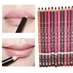 Läpppennor Kvinnor Lipliners Kvinnors Professionella Makeup Lipliner Pencils Vattentät Läppfodral Penna Set Hot Sale