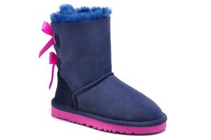 Bra billiga barn Snowboots Mid-Calf Flat Sole Snowboots 100% Ull vadderad Fashion Back Butterfly Sticka Vinter Varma Stövlar