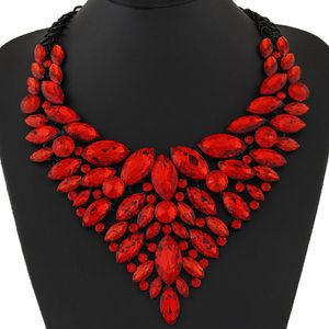 2020 Big Women Collier Femme Necklaces Pendant Blue Red Yellow Rose Statement Bijoux New Crystal Jewelry Choker Maxi Boho Vintage Jewellry