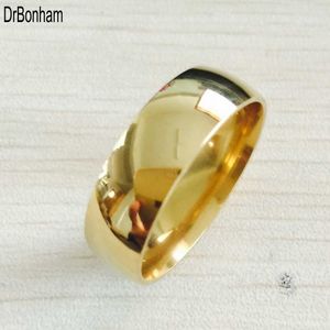 Klassiska breda 8 mm bröllopsringar i guld för män Äkta 18K guldfyllda 316L Titanium fingerringar för män ALDRIG BLEKNA USA storlek 6-14