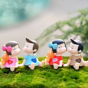 Resina Bonito Love Amantes Casais Jardim Decoração Figurine Miniaturas Fadas Jardim Musgo Terrária Tarrariums Home Micro Paisagem