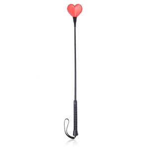 Edición limitada Riding Crop Bondage Whip Juguetes sexuales para pareja Fetish Red Heart PU Leather Paddle Whip Restricción Flogger Whip q0506