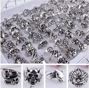 50pcs/lot Gothic Big Skull Ring Men Man Imitation Stainless Steel Bohemian Punk Vintage Jewelry Religion Statement Rings Mixed style size