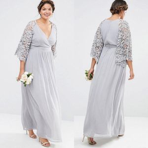 2018 Silber Chiffon Mutter der Braut Kleider V-Ausschnitt A-Linie 3/4 Länge Spitzenärmel Kleid für die Mutter des Bräutigams nach Maß