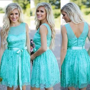 Country Style Turquoise Bridesmaid Dresses Short Sheer Neck Sleeveless Wedding Party Maid of Honor Gowns with Sash Zipper Up Back Custom