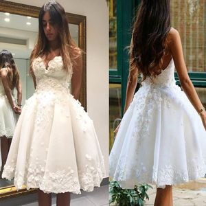 Ball Gown Sweetheart Ivory Tulle 3D Flowers Applique Homecoming Dress Knee Length Prom Dresses vestidos cortos de gala