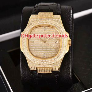 Automatisk 2813 Full Iced Out Watch Gold Case With Black Leather Strap Glass Back Sapphire Crystal Glänsande Diamanter Mode Luxury Klockor