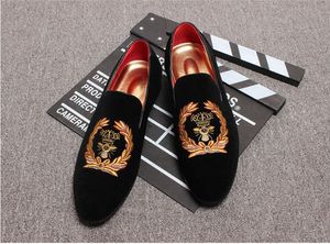 Män mocka lädermockasiner Mens Casual Rhinestone broderade Oxfords Loafers Man Shoes Party Driving Flats EU Size 38-45