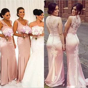 Blush cor-de-rosa rendas e cetim dama de honra vestidos v pescoço para trás botões coberto de botões sem mangas dama de honra vestidos de casamento vestido de festa formal