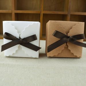 DIY Vintage European Style Kraft Paper Wedding Favor Boxes Candy Box Baby Shower Birthday Party Gift Boxes with Ribbon on Sale