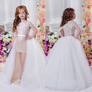 Tanie Koronki Aplikacja Kwiat Girl Dresses Cap Sleeve Klejnot Neck Odłącz Drukowana Płaszcza Smak Communion Dla Dziewczyn