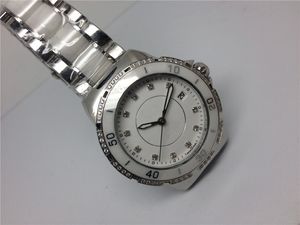 Najwyższej jakości mężczyzna Kobieta Model 38 mm klasyczne zegarki kwarcowe zegarek ceramiczny i stalowy bransoletka T0102555