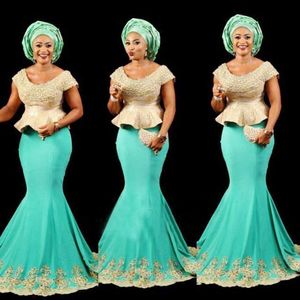 Aso Ebi Black Girls Mermaid Evening Feening Gowns Scoop Cap Sleeves Peplum African Prom Drees Long Lace Appliques Beads 형식 칵테일 PA2738