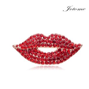 100pcs Fashion Unique Sexy Red Lips Brooches Scarf Brooch Pin rhinestone Pins up crystal diamond For Women