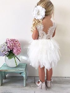 Tutu Weißes Boho-Blumenmädchenkleid für Hochzeit, Kleinkind, Kleinkind, Baby, Rüschen, Juwelenausschnitt, günstiges Partykleid für kleine Kinder, Spitze, Tüll