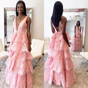 Abendkleider mit tiefem V-Ausschnitt 2018, rosa Spitze, abgestufte Abendkleider, südafrikanische, rückenfrei, Mädchen, formelles Partykleid, bodenlang, Vestidos
