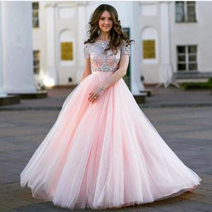 Tulle White Short Sleeves Prom Klänningar Delikat Kristall Beaded Two Piece Plus Storlek Baklösa Graduation Homecoming Party Dresses