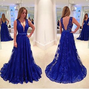 Senaste Deep V Neck Royal Blue Elegant Aftonklänning A-Line Backless Prom Gown Formell Party Klänning Anpassad