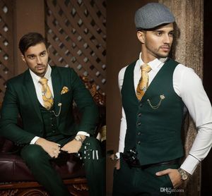 2016 New Arrivals One Button Dark Green Groom Tuxedos Peak Peak Lapel Groomsmen Najlepszy człowiek Prom Ślubny Garnitury (kurtka + spodnie + kamizelki + krawat) G2592