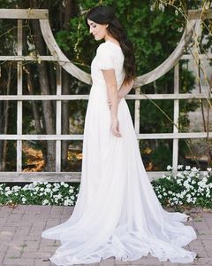 Kortärmad Snörning Chiffon Modest Bröllopsklänningar Ärmar Juvel Neck Lace Top A-Line Informell Reception Bridal Gowns Country Style Kina
