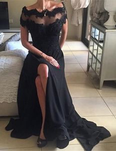 Black Lace Beaded Party Prom Dresses Appliques Arabiska Illusion Pagant Klänningar Hög Split Aftonklänning A-Line Bateau Black Aftonklänningar